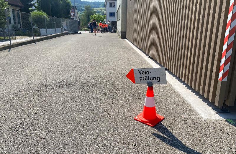Stadt Schaffhausen: Bitte Rücksicht auf Radfahrerprüflinge nehmen!