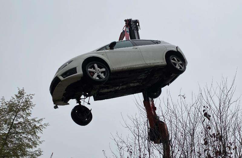 Stein am Rhein: Fahrzeug landet bei Selbstunfall im Garten