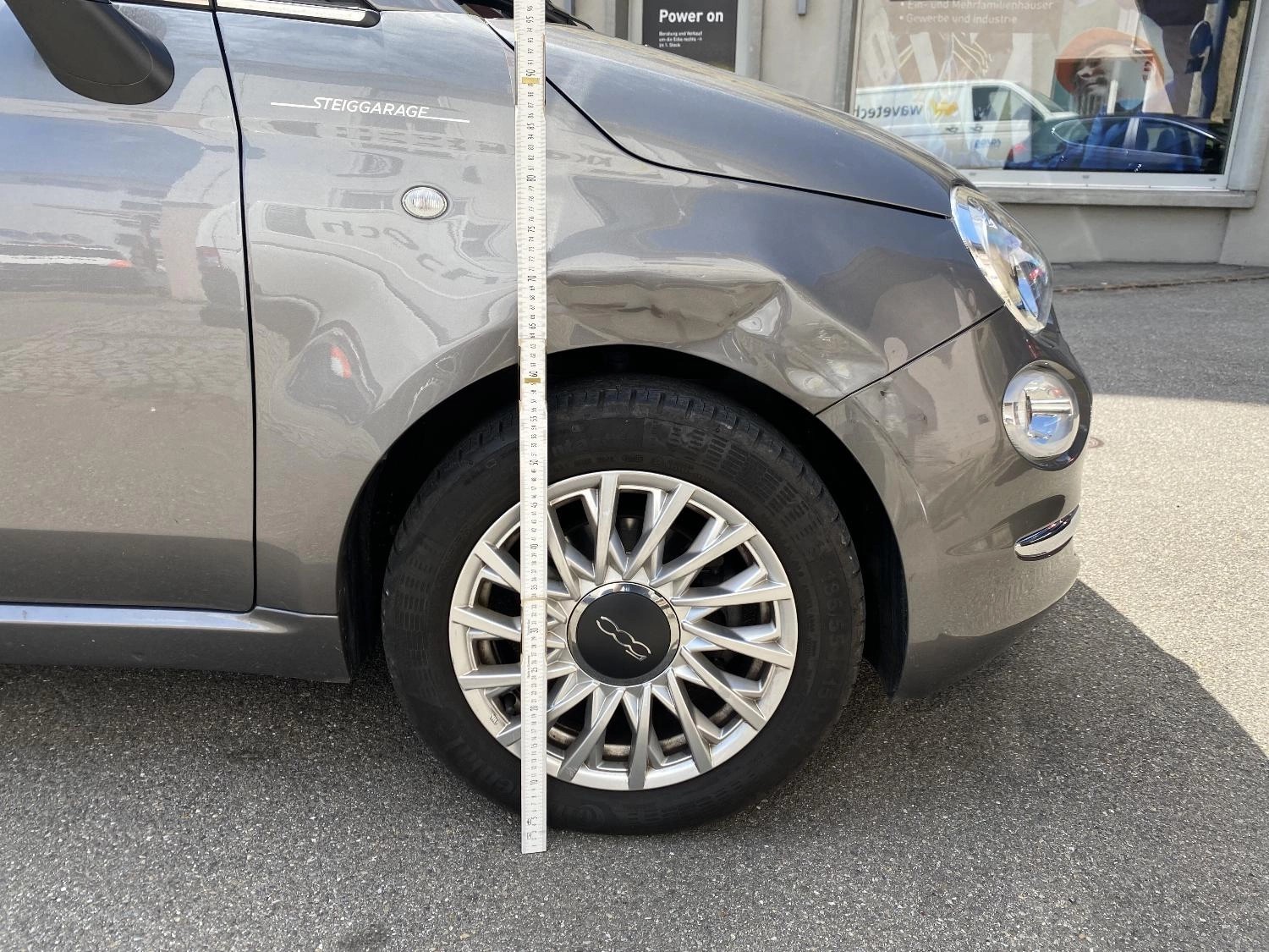 Stadt Schaffhausen: Streifkollision – Polizei sucht Zeugen