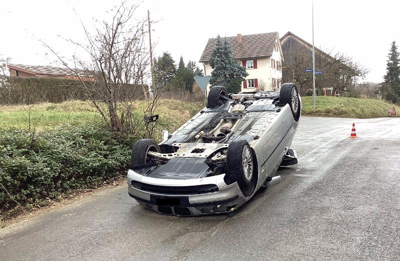 Stadt Schaffhausen: Polizei sucht Zeugen von Verkehrsunfall